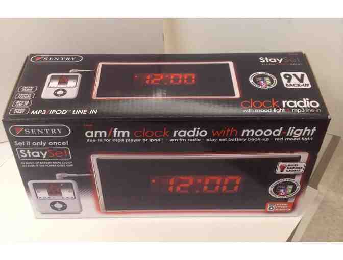 AM/FM Clock Radio with Mood Light