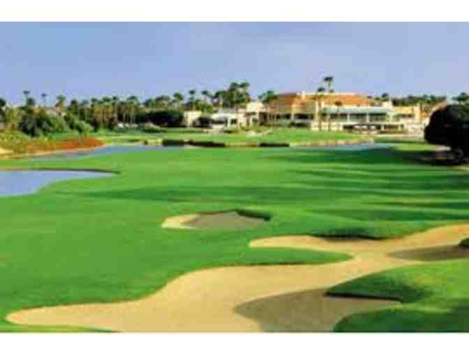 SeaCliff Country Club - Round of Golf for Four (4) with Cart and $50 Roger Dunn Gift Card