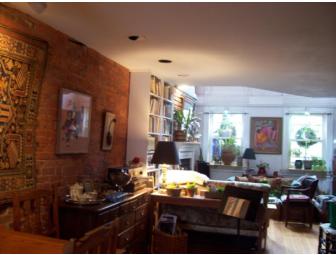 One Week Stay in Historic Wooster Square Townhouse on famous Court Street