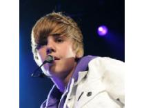 Bieber Fever! Autographed Framed Photo of Justin Bieber!