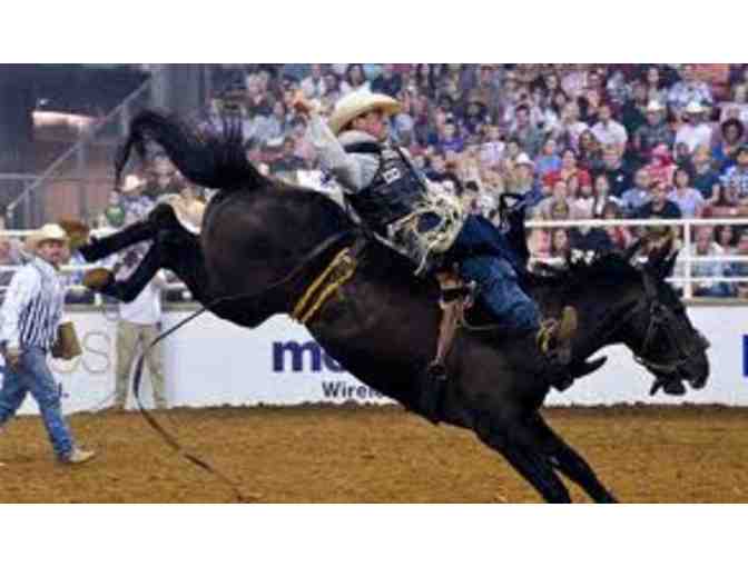 See the Real Cowboys at the Mesquite ProRodeo Series