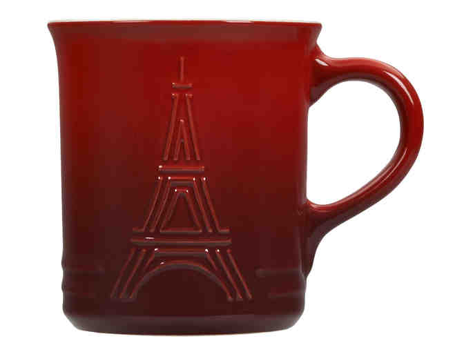 Bring a touch of chic Parisian charm to your kitchen with Le Creuset!