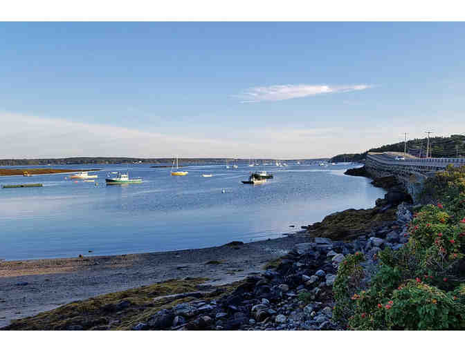 One-Night Stay at the Bailey Island Motel