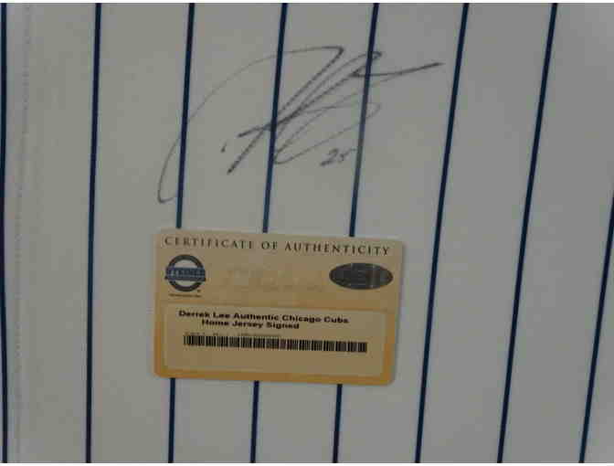 Derek Lee Autographed Chicago Cubs Jersey