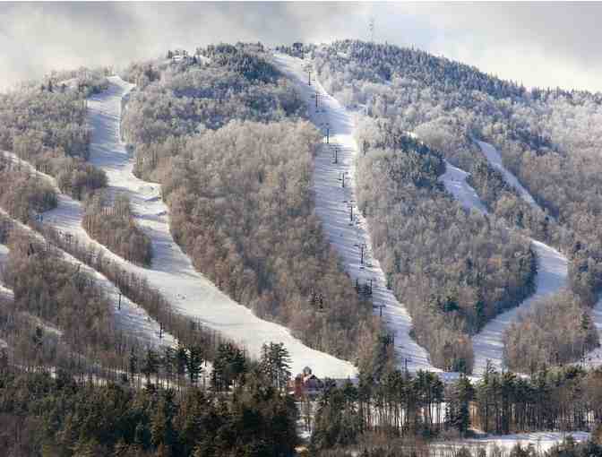 Skiing at Ragged Mountain Resort (Danbury, NH)