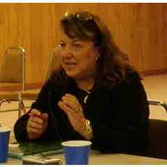 Nancy Gaynor, RDLN Graduate (Photo: Speaking at workshop on Entrpreneurship at RDLN Assembly in Louisiana)