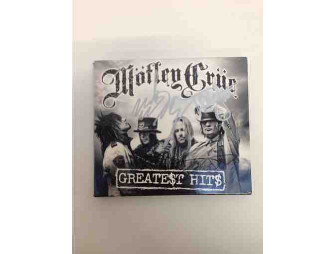 Signed Motley Crue Greatest Hits CD