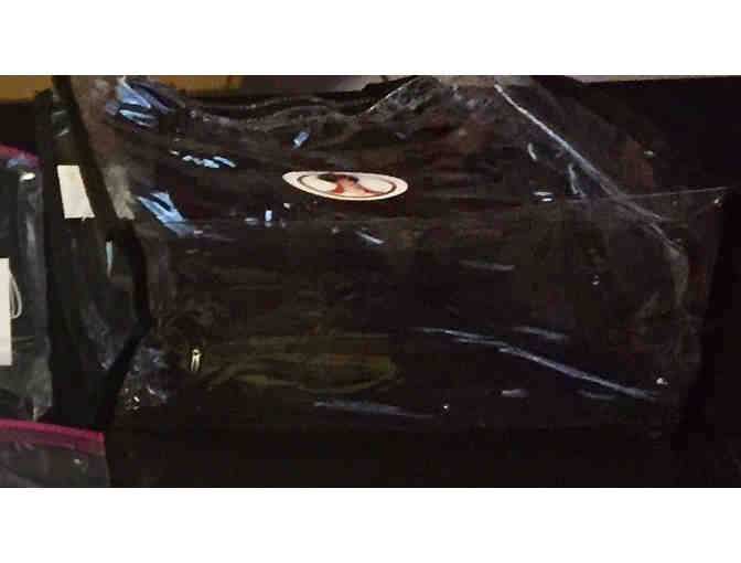 A Family Gift Package from Jafar in Broadway's 'Aladdin'