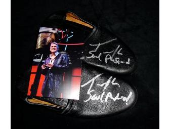 American Idol Taylor Hicks Autographed Shoes - Photo 1