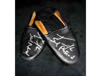 American Idol Taylor Hicks Autographed Shoes - Photo 2