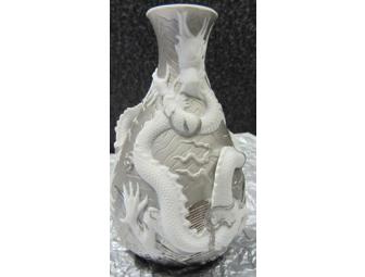Dragon Vase by Lladro