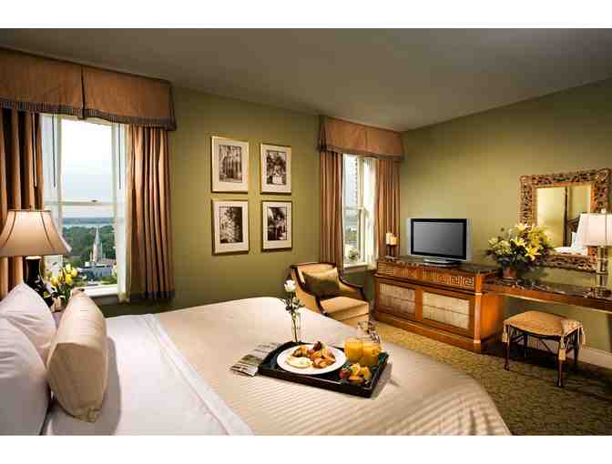 Say A Gay 'I Do' in Charleston