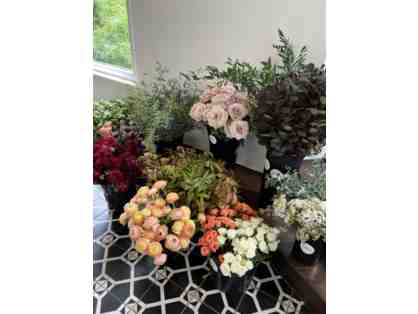 Create Your Own Floral Centerpiece with CSB Mom Laurie Burns - Sun, Sept. 8 at 11am