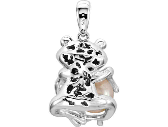 Sterling Silver Diamond & Pearl Frog Pendant