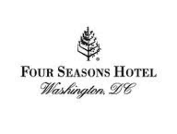 The Washington International Horse Show and Sunday Brunch at the Four Seasons Hotel