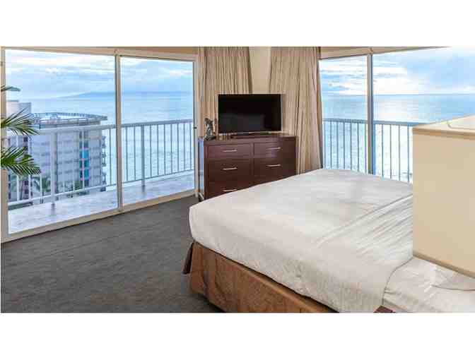 Enjoy 7 nughts @ Kaanapali Beach Club 1 bedroom luxury suite