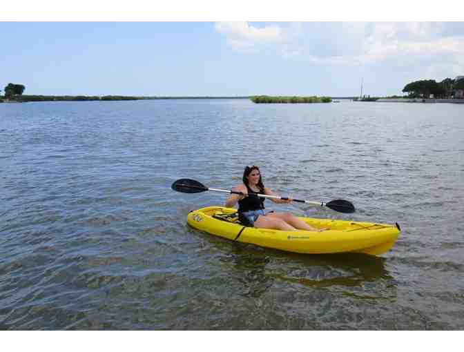 Paddleboard or Kayak + 10 nights Luxury Daytona 3 bed Beach House + $100 Food Credit - Photo 2