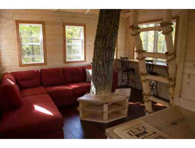 One night stay - TreeHOUSE built by PETE NELSON the TREEHOUSE Master! -Germantown, KY