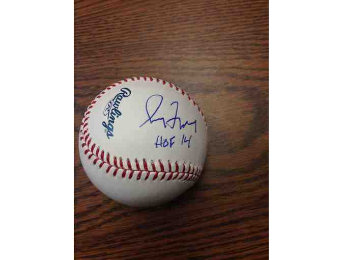Atlanta Braves - Hall of Fame Baseball Autographed by Cox, Glavine, Maddux - Authenticated