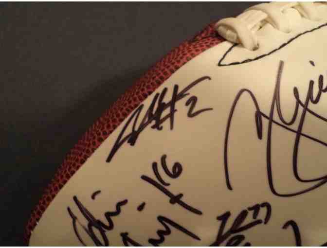Brian Griese, Charles Woodson, Jake Long, Lloyd Carr. 21 Michigan greats signed M fotoball