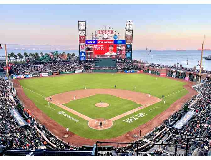 San Francisco Giants - 4 tickets - Field Level - Including Batting Practice and Parking