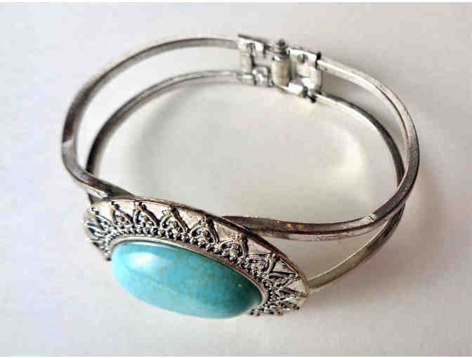 Faux Turquoise & Silver Bangle -- Pre-Owned