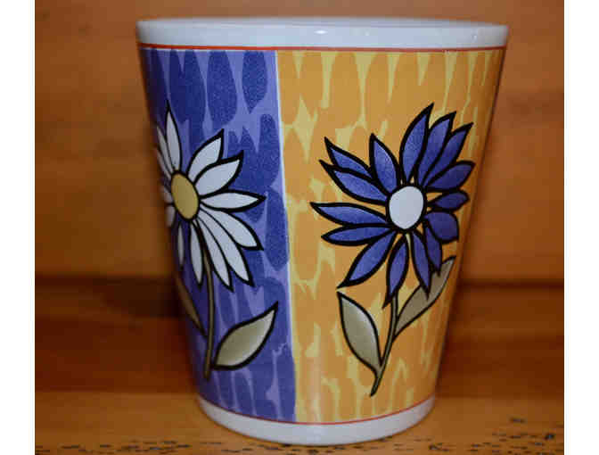 Daisy Motif Cup -- New