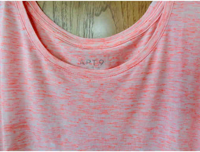 Women's Apt. 9 Tee Shirt -- Size XL -- New, No Tags