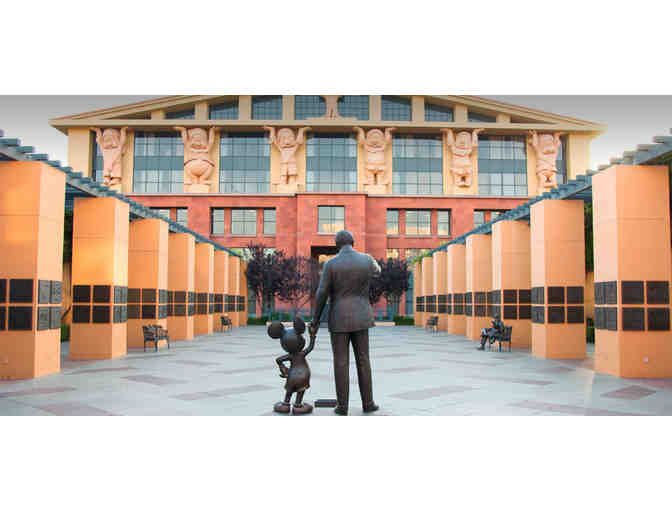 Unofficial Private Tour of the Walt Disney Studios for 4 people