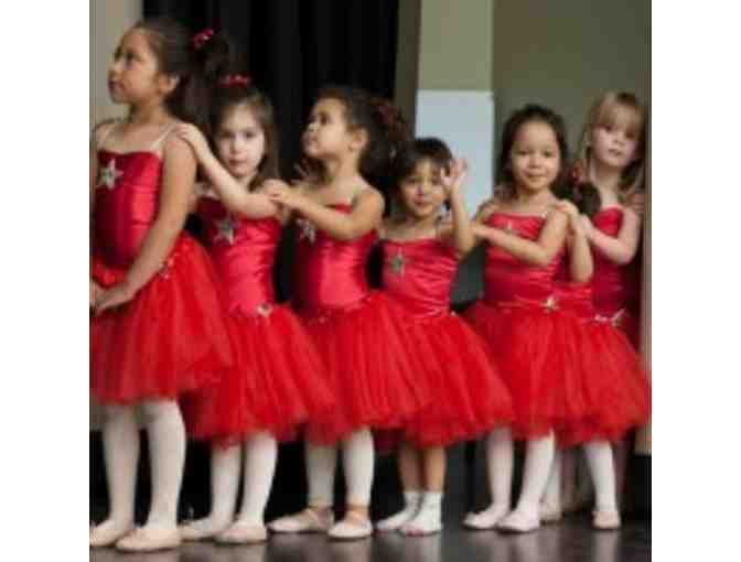 8 dance lessons with Twinkle Toes Dance Company