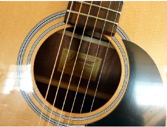 New 'Jasmine' Guitar (by Takamine) Signed by Darius Rucker (Hootie & The Blowfish)