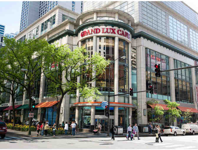 Broadway in Chicago and Brunch at Grand Lux Cafe