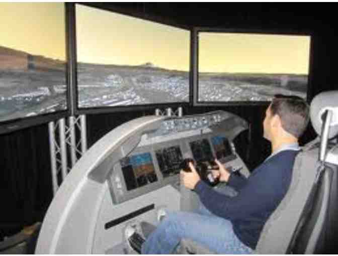 Delta Airlines Flight Simulator Expeience