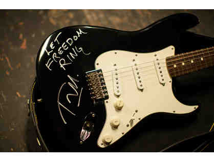 Guitar signed by Tom Morello from Seattle 15 Now Benefit Concert