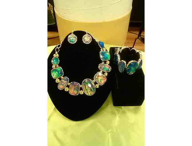 Blue Elegance 3-piece Jewelry set w/ matching hat