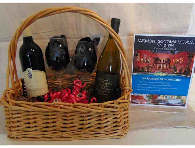 Wine Cats - Wine Country Getaway #1