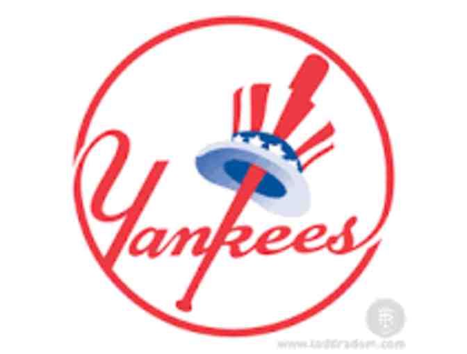 Yankees Delta Skybox - 4 Tickets!