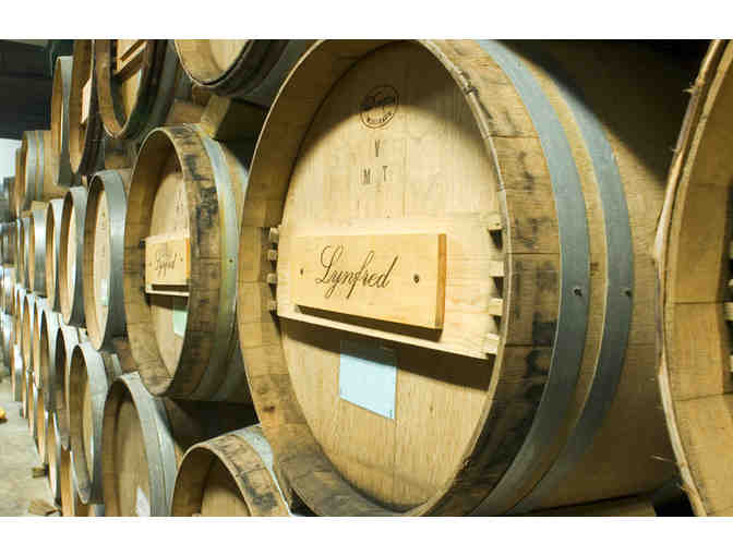 Lynfred Winery in Roselle, IL - Guided Tour and Wine Tasting for up to 10 Adults