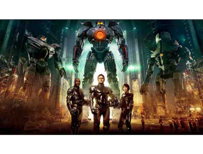 Pacific Rim BLU-RAY + DVD + DIGITAL HD ULTRAVIOLET Combo Pack
