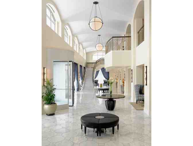 Hotel Blackhawk, Iowa - A Gift Certificate for One-Night Stay with Breakfast for Two