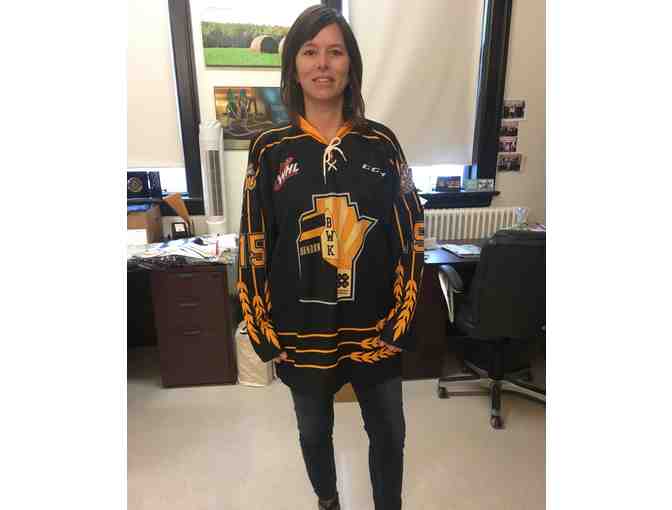 Signed Brandon Wheat Kings 4-H Jersey and print