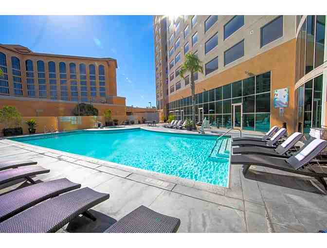 CA - Anaheim - Marriott Suites - Two Night Getaway