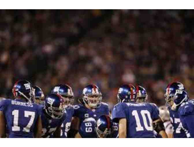 NEW YORK GIANTS - Game for 4 including exclusive field tour!