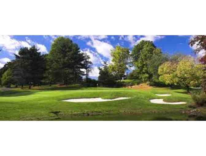 GOLF at METROPOLIS COUNTRY CLUB Outing for 3 in White Plains, NY
