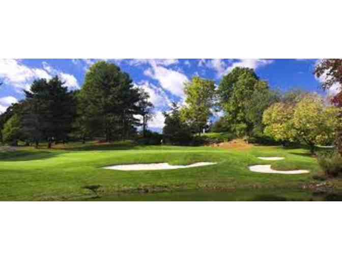 GOLF at METROPOLIS COUNTRY CLUB Outing for 3 in White Plains, NY