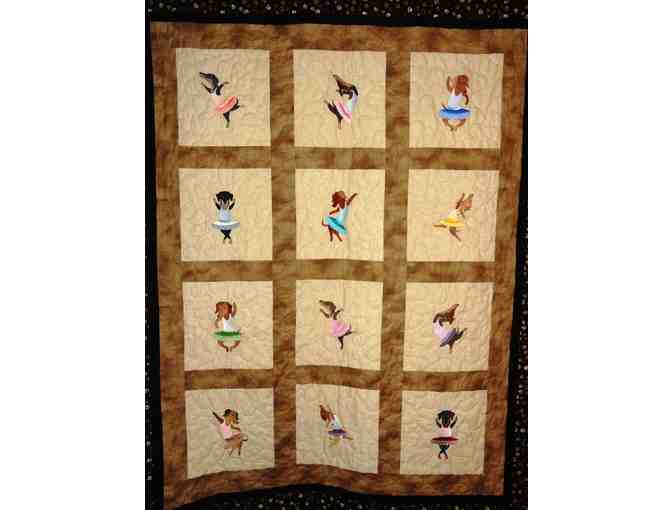 All American Dancing Dachshund Quilt (Lap Size or Large Wall Hanging)