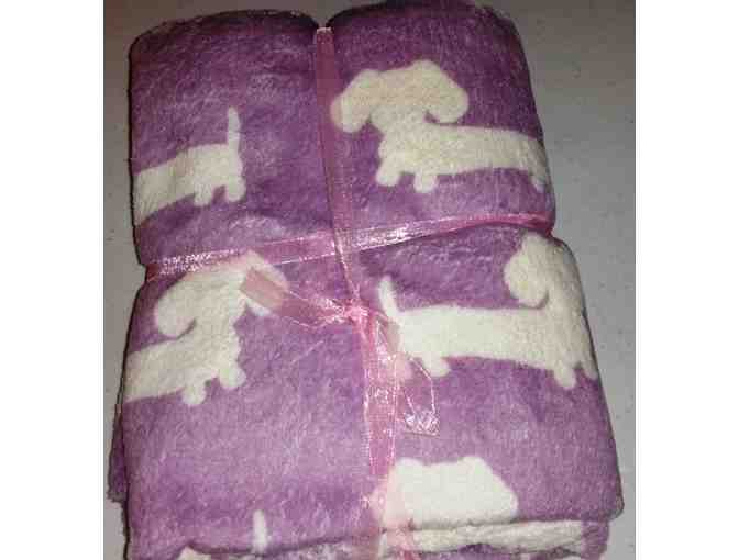 Puppy Design Super Soft Purple Fleece Blanket  (30' x 40')