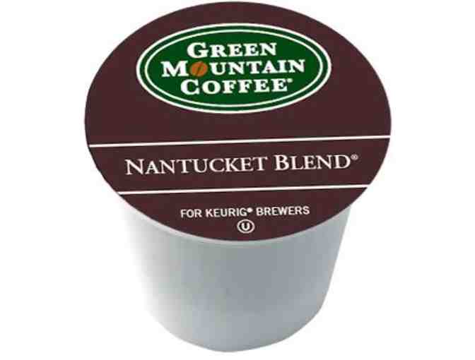 Green Mountain K-Cups & 2 Coffee Mugs