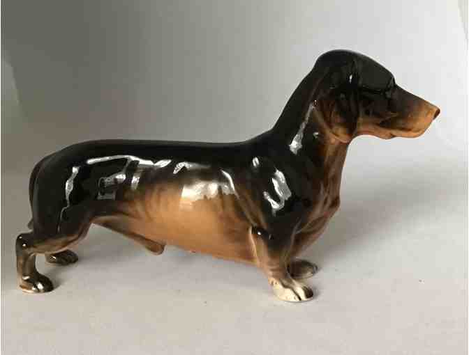 Figurine - Vintage Lefton Black and Tan Porcelain Dachshund Figurine H03103