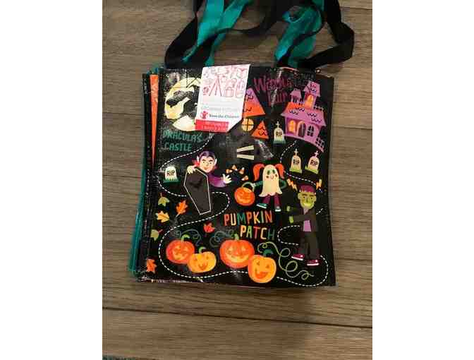 Pair of reusable halloween themed bags